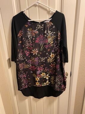 NWT Rivers 12 top Loose Fit Black Floral Blouse Top Zip Back Shirt large lg